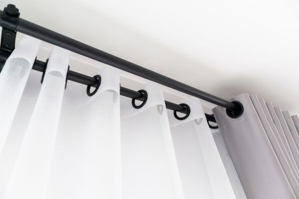 Hanging Drapes Service - Hanging Drapes Service Lansing, Michigan